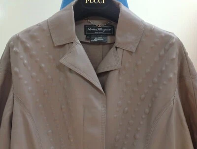 Salvatore Ferragamo Abrigo Piel de becerro Talla S/M (40) Hecho en Italia Foto 1 de 4