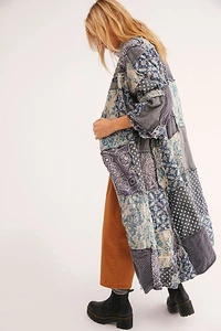 Magnolia Pearl Patchwork Emporium Kimono Navy Multi Wendejacke - One Size - Bild 1 von 16