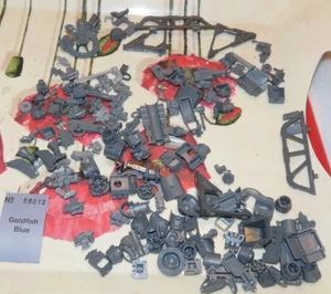 Games Workshop Warhammer 40K Tank Bits Space Marines Astra Militarum Vehicle Bit - Picture 1 of 10
