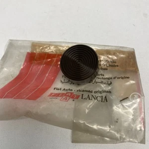 FIAT RITMO/CROMA TAPPO MARRONE MANOPOLA REGOLATORE SEDILE OEM 5943390 - Picture 1 of 5