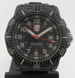 Reloj de cuarzo suizo Luminox Series 8800 todo negro para hombre - Batería y correa nuevas - Imagen 1 de 15