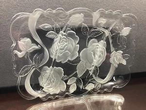 Mikasa Winter Rose Frosted Crystal Divided Serving Platter 13.5” x 10” - Picture 1 of 6