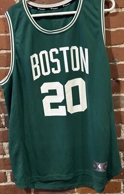 LOTE Boston Celtics Fanatics Gordon Hayward #20 Jersey Masculino Extra Grande e Chapéu Combo Verde - Imagem 1 de 4