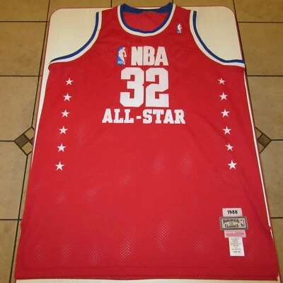 Camiseta Mitchell & Ness Hardwood Classics All Star Magic Johnson 32 Roja Talla 56 Foto 1 de 4