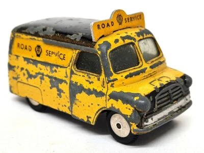 Corgi Toys Bedford AA CA Van 408 Vintage Toy Car For Restoration Spare #4 - Bild 1 von 4