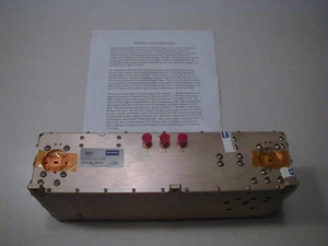 Transceptor Hughes Q Band Fase Bloqueado Salida 0,5 vatios @ 47 GHz LEER Reducido - Imagen 1 de 5
