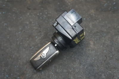 点火启动开关钥匙遥控器 3d0905865f 宾利大陆飞行马刺 06 — 第 1/4 张图片