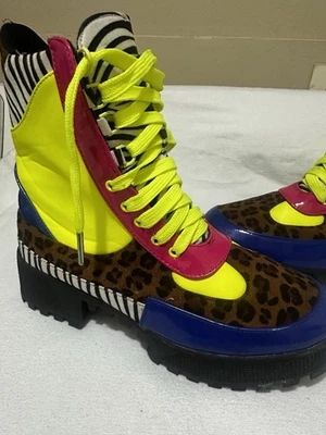 尺寸:7女式靴子多色 — 第 1/3 张图片