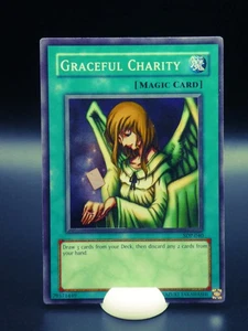 YUGIOH! Elegante Wohltäterin SDP 040/ Near Mint/ Good/ Deutsch/ Super Rare - Bild 1 von 5