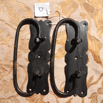 Vecchia coppia maniglie ferro battuto cassetto baule uscio cassa cm11,5xcm3,5 D - Immagine 1 di 4