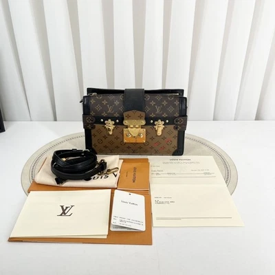 Bolso sin asas Louis Vuitton - Monograma reverso - 97% nuevo - Juego completo Foto 1 de 4