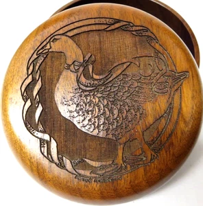 Vntg Laser Cut Hardwood Box Velvet Lined Top Bottom CAROL WATKINS Artist Goose - Picture 1 of 14