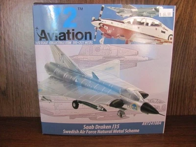 Saab J-35 Draken (Kite - Dragon) - Sweden 1/72 Scale Diecast Model by Aviation72 - Image 1 of 4