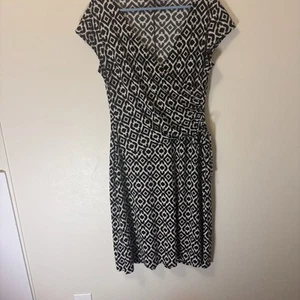 Nine West Women’s Size 12 Black & White Patterned Stretch Dress Business Casual - Picture 1 of 7