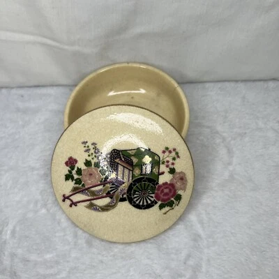 Vintage Satsuma Japan Trinket Box Dish Rickshaw carriage Hand Painted Porcelain - Image 1 of 4