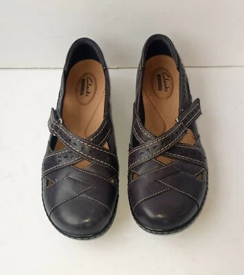 Clarks Gray Cut  Out Leather Mary Jane Comfort Shoes 15260 Women US 7.5W B#24 - Image 1 of 4