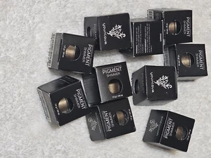 Younique lotto di 10 minerali Moonstruck pigmento opaco ombretto audace 0,04 oz - Foto 1 di 2