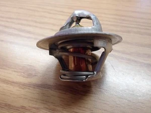 Ford V4 104 CID 1.5 & 1.7 Liter Thermostat Ford CL40 / Mustang 1700 - Picture 1 of 3