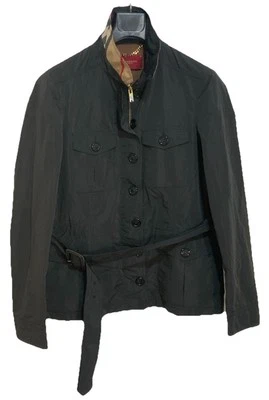 博柏利伦敦黑色腰带带纽扣和拉链闭合女式夹克。 SZ L PVGC — 第 1/4 张图片