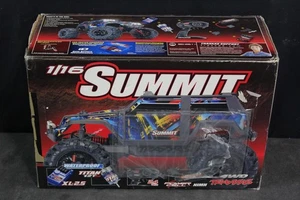 TRAXXAS 72054-5 SUMMIT BRUSHED 1/16-Scale 4WD Monster Truck 125 - Picture 1 of 4