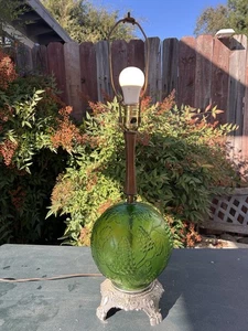 Vintage grüne Weinrebe geprägt Kristall Handwerk Neuheit Lampe Kunststofffuß - Bild 1 von 11