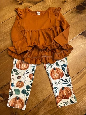 Conjunto de Ação de Graças para Meninas Pequenas-Novo-Sem Marca-Tamanho 100=3/4T Medidas em Listin - Imagem 1 de 4