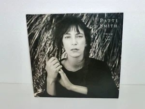 Patti Smith – Dream Of Life - Vinile LP 33 Giri - Arista 1988 - Foto 1 di 4