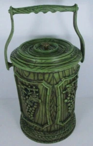 VINTAGE 70's Green Plastic Ice Bucket Decorated With Grapes Made In Hong Kong - Picture 1 of 6