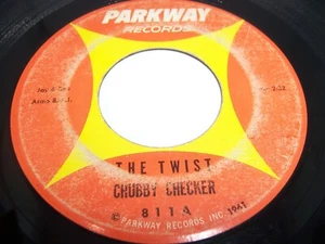 CHUBBY CHECKER - THE TWIST - 1961 ROCK 7" SINGLE 45 RPM, PARKWAY 811 (VG-/VG) - Picture 1 of 2