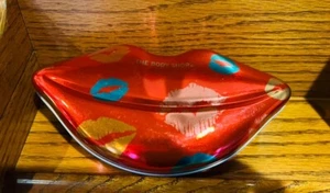 NEW~The Body Shop Matte Lip Liquid Collection Lips Tin - Picture 1 of 3