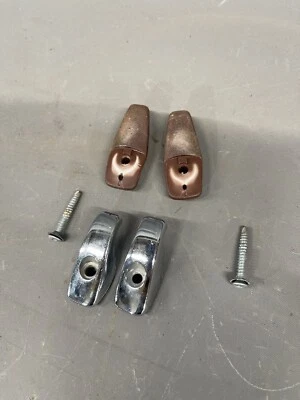 Cutlass Monte Carlo 1978-1987 techo regal ganchos interior moldura 442 Foto 1 de 4