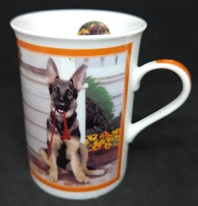 Tazas de colección de porcelana Nanbury "Home Again" Simply Shepherds Mint como nuevas - Imagen 1 de 5