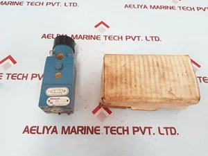 Rexroth 3712030000 Pneumatic Directional Valve FW.06W30 - Picture 1 of 6