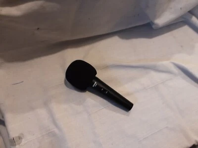 Shure C606 Unidirectional Dynamic Microphone Black Handle.ref:CD_30 - Image 1 of 4