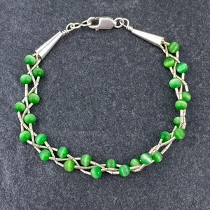 Sterling flüssiges Silber 925 Kegel geflochten grün synthetisches Katzenauge Armband 7" - Bild 1 von 5