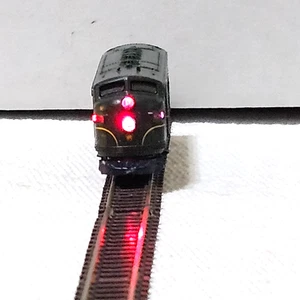 Marklin Z F7 Green Pennsylvania Diesel Loco W/ 3-Pole Motor - Picture 1 of 9