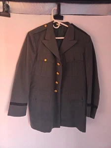 Vintage U.S. Army Green Dress Uniform Coat Jacket 42R with Gold Buttons - Picture 1 of 23