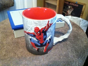 Marvel Spider-Man Kaffeetasse Becher 3D 2-seitig 12 Unzen Nie benutzt - Bild 1 von 5