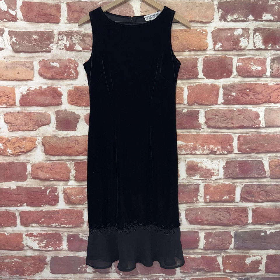 Vintage Jessica Howard Dress Womens 6 Black Velvet Velour Floral Sheer Hemline - Image 1 of 4