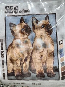 KIT CANOVACCIO MEZZO PUNTO MEZZOPUNTO + FILO E AGO GATTI SIAMESI 9213.39A - Foto 1 di 1