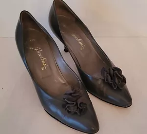 2 1/2" heels, 6 1/2 M, gray leather, Garolini, lightly worn, leather toe detail - Picture 1 of 7