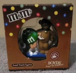 M & M's Boyds Bear Sweet Treats Figurine with Green M&M Character 2006 with box - Picture 1 of 5