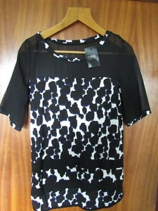 **LOOK** Stunning NEW BNWT Ladies NEXT Blouse UK Size 8 Black/White/Blue Animal - Picture 1 of 2