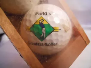WORLD'S GREATEST GOLFER 3 WHITE LOGO GOLFBÄLLE in Holzbox   - Bild 1 von 4