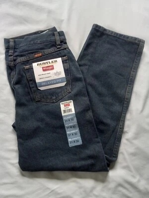 NWT Wrangler Rustler Men 31x30 Relaxed Fit Straight Leg Heavyweight Denim Jeans  - Image 1 of 4