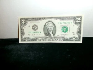 $2 Two Dollar Bill 2013 Miscut Misaligned Error Circulated - Picture 1 of 4