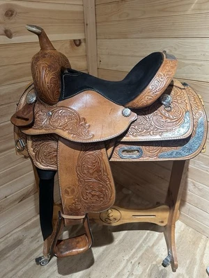 14” Circle Y Youth Western Show Saddle Model 3674 - Image 1 of 4
