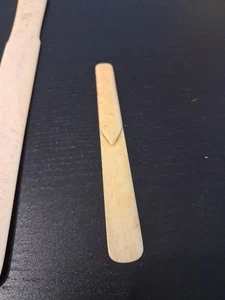 Antique French Ivory Celluloid Letter Opener / Bookmark 5”  - Imagen 1 de 6