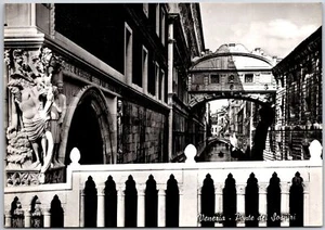 Venezia Ponte di Sospiri Venecia Italia Esculturas Foto Real Postal RPPC - Imagen 1 de 2