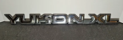 2000-2006 GMC Yukon XL Rear Trunk Chrome OEM emblem symbol badge - Image 1 of 4